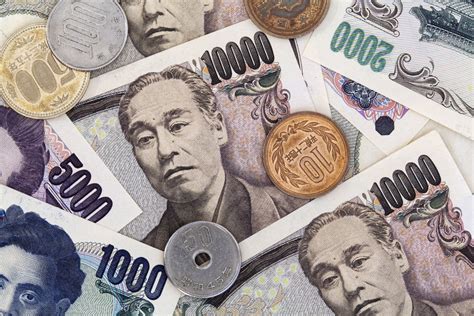 マレーシア 通貨 円の未来は？お得な両替方法と為替の動向を徹底解説！